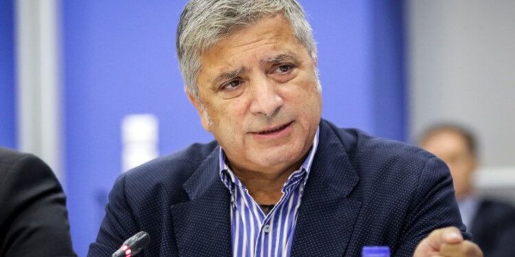 Ο Γιώργος Πατούλης Περιφερειάρχης Αττικής, στον Επικοινωνία 94fm