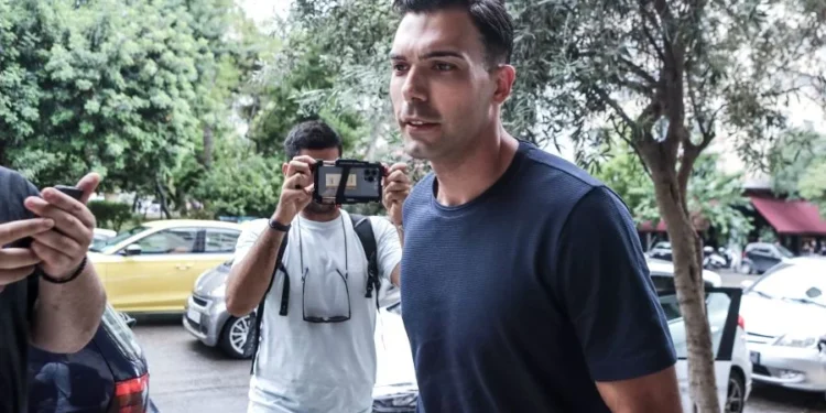 Τέλος ο Σλούκας από τον Ολυμπιακό