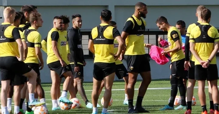 Πρώτο φιλικό της ΑΕΚ κόντρα στη Λοκομοτίβα