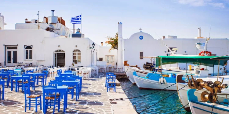Η Πάρος κερδίζει τις καρδιές των χρηστών του TripAdvisor