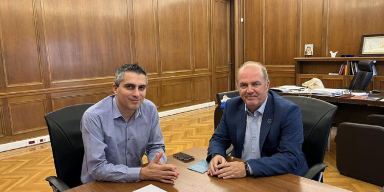 Δήμος Διονύσου: Συνάντηση Καλαφατέλη με τον υφυπουργό Πολιτισμού Χρίστο Δήμα