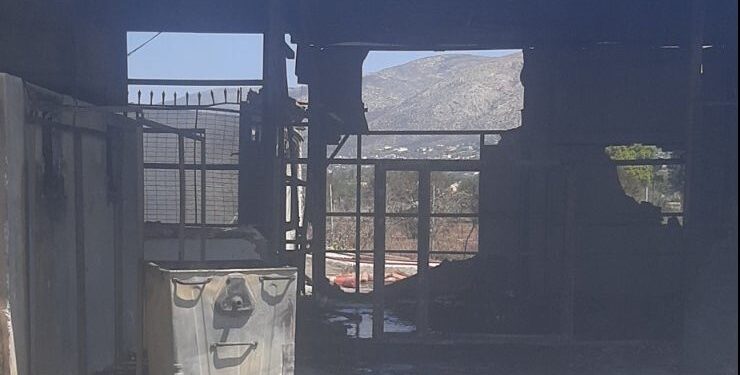 Ξεκίνησαν οι αυτοψίες στις πυρόπληκτες επιχειρήσεις του Δήμου Σαρωνικού