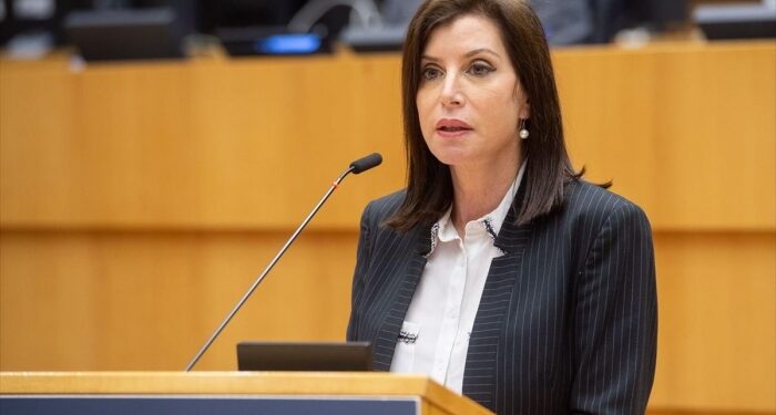 Ο Κώστας Ασκούνης υπ. Δήμαρχος Καλλιθέας, στον Επικοινωνία 94fm
