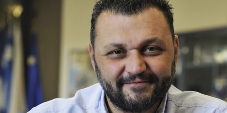 Ο Γιωργος Σωφρόνης υπ. Δήμαρχος Σαρωνικού, στον Επικοινωνία 94fm