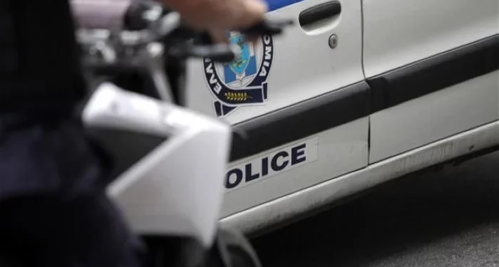 Εξαρθρώθηκε εγκληματική οργάνωση που διέπραττε απάτες και ληστείες σε βάρος ηλικιωμένων