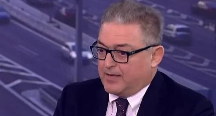 Βασιλακόπουλος για πυρκαγιές: Μάσκες στους εξωτερικούς χώρους για την προστασία του αναπνευστικού από τους καπνούς