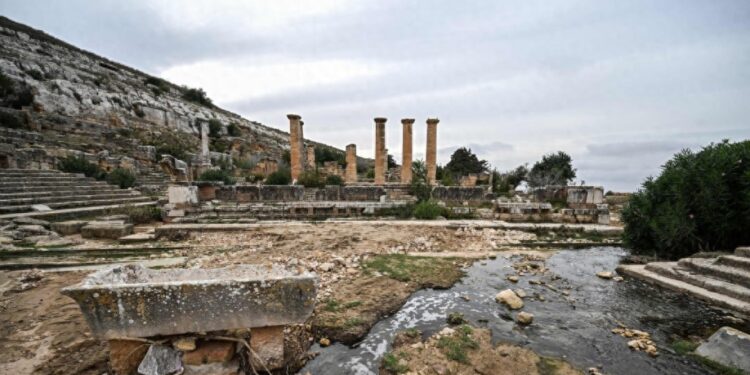 Λιβύη: Άγνωστα τμήματα της αρχαίας ελληνικής πόλης Κυρήνης αποκαλύφθηκαν από τις πλημμύρες