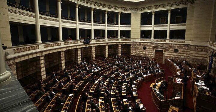 Κατά πλειοψηφία ψηφίσθηκε το νομοσχέδιο του Υπουργείου Εργασίας