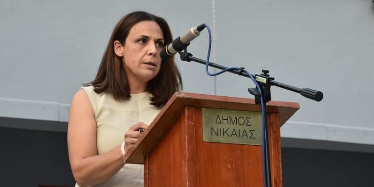 Ο Δημοσθένης Παπακωνσταντίνου υπ. Δήμαρχος Πεντέλης, στον Επικοινωνία 94fm