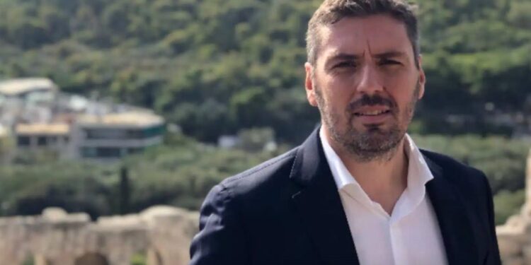 Ο Γιώργος Μπαλάφας υπ. Περιφερειακός Σύμβουλος Βορείου Τομέα Αθηνών στον Επικοινωνία 94fm