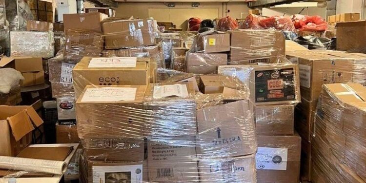 «Κύμα αλληλεγγύης» από τους δήμους της Αττικής για τους πλημμυροπαθείς
