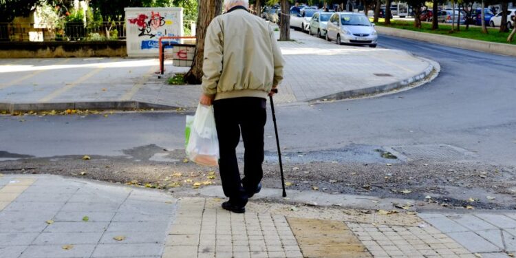Αυξήσεις σε επτά κατηγορίες συντάξεων