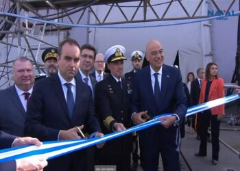 Ν. Δένδιας  «Ότι απειλείται δεν αποστρατιωτικοποιείται»