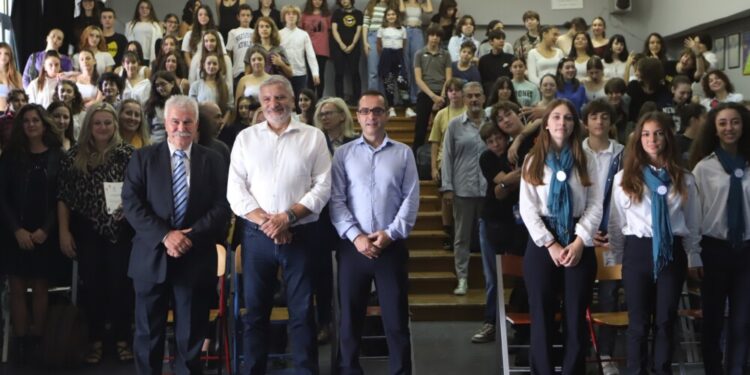 Στις εορτές του Μουσικού και του Καλλιτεχνικού Σχολείου Αθηνών ο Γ. Πατούλης