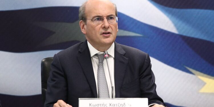 Χατζηδάκης: 2,3 εκατ. πολίτες θα επωφεληθούν από το επίδομα κοινωνικής αλληλεγγύης