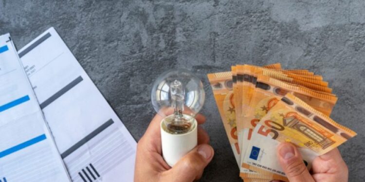 Σταθερό το τιμολόγιο της ΔΕΗ για τον Δεκέμβριο