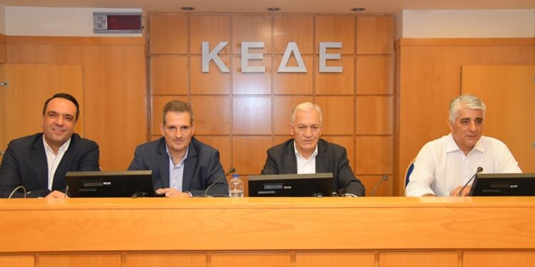 ΚΕΔΕ:  Να αποδοθούν στους Δήμους οι θεσμοθετημένοι πόροι