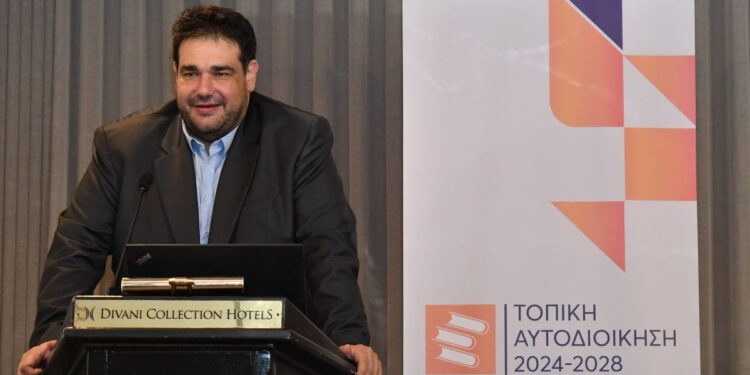 Θ. Λιβάνιος, αναπληρωτής υπουργός Εσωτερικών: 15 νομικά πρόσωπα εξαιρούνται των συγχωνεύσεων