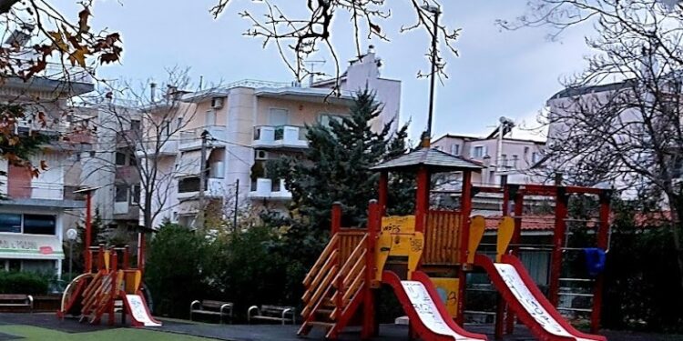 Δήμος Βριλησσίων: Εργασίες ανακατασκευής – ανακαίνισης Παιδικής Χαράς Τροίας & Τειρεσίου