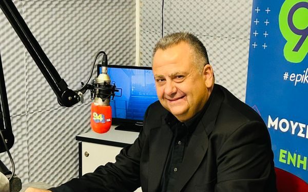 Γιάννης Τομπούλογλου: «Θέλει να το κάνει σίριαλ ο Βούρος;»