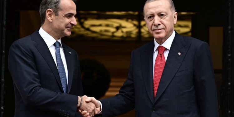 Μητσοτάκης: Oφείλουμε να ζούμε ειρηνικά – Ερντογάν: Δεν υπάρχει πρόβλημα που να μη μπορεί να επιλυθεί