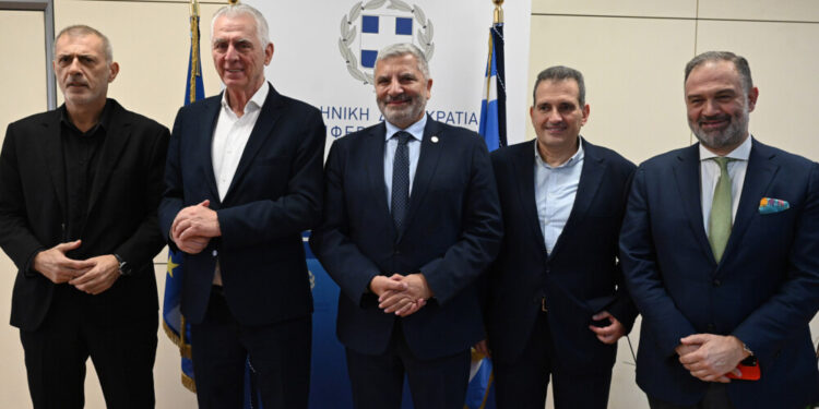 283 εκ. ευρώ για τις 4 νέες ΟΧΕ των Δήμων Αθηναίων, Πειραιά, του ΑΣΔΑ και του ΣΥΔΝΑ