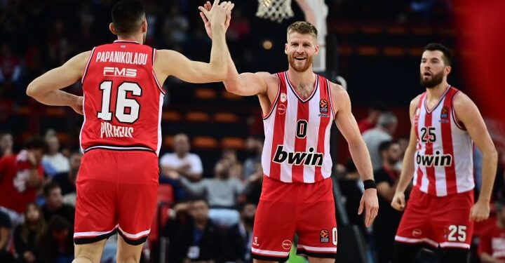 Euroleague: Ολυμπιακός: Επιστροφή στις νίκες και πρεμιέρα Πετρούσεφ