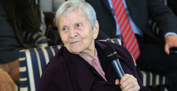 Ελένη Γλύκατζη – Αρβελέρ: O Μέγας Αλέξανδρος είναι θαμμένος στη Βεργίνα