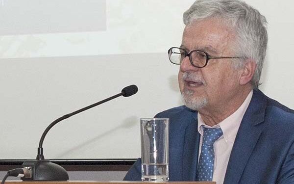 Ο πρόεδρος του ΚΕ.ΜΙ.ΠΟ. Λουκάς Χριστοδούλου μας μιλά για την κατάργηση των Κέντρων Μικρασιατικού Πολιτισμού