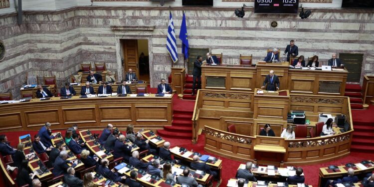 Φορολογικό: Σήμερα η ψηφοφορία – Αναμένονται βελτιωτικές παρεμβάσεις