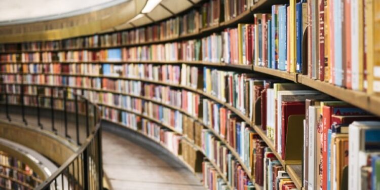 Αυξήθηκαν κατά 83,1% οι αναγνώστες στις βιβλιοθήκες της χώρας