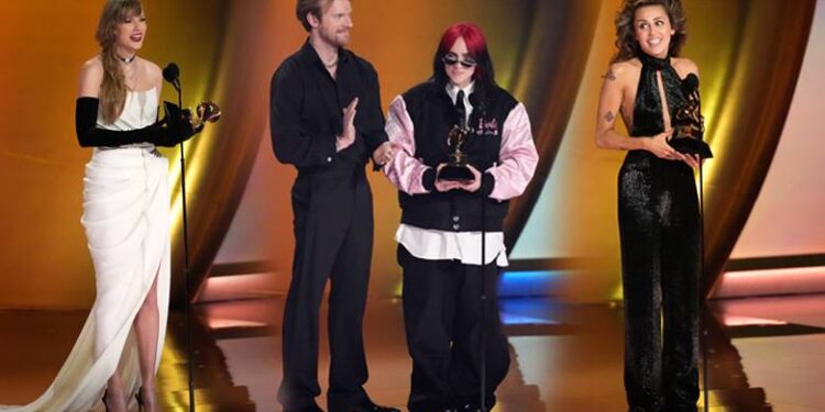 Grammy 2024: Η Τέιλορ Σουίφτ έγραψε ιστορία