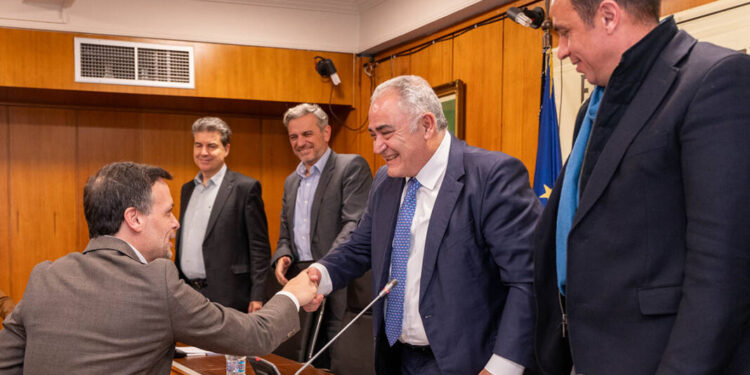 Δράσεις συνεργασίας μεταξύ Δήμου Αθηναίων και ΕΕΑ