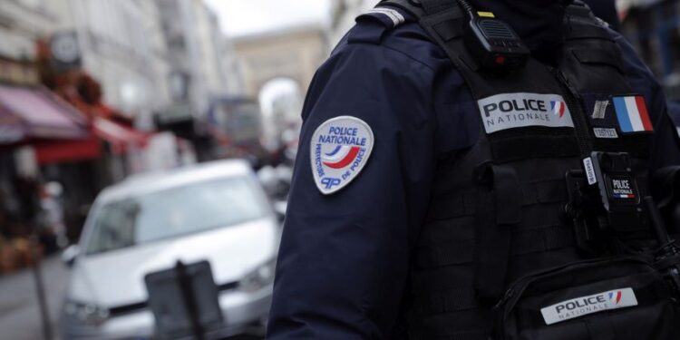 Γαλλία: Άνδρας απειλεί να ανατιναχτεί στο ιρανικό προξενείο στο Παρίσι