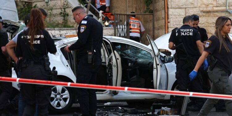 Ιερουσαλήμ: Δύο ελαφρά τραυματίες από επίθεση με αυτοκίνητο κατά πεζών
