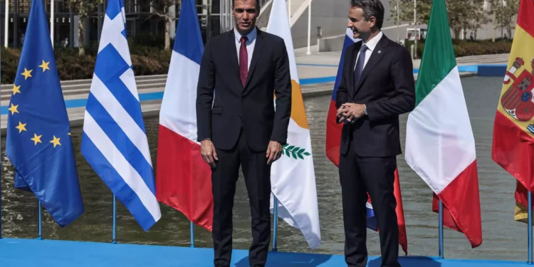 Economist και Politico βλέπουν Μητσοτάκη και Σάντσεθ στην ηγεσία της ΕΕ