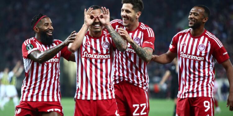 Conference League: Νίκη για τον Ολυμπιακό με 3-2 επί της Φενέρμπαχτσε