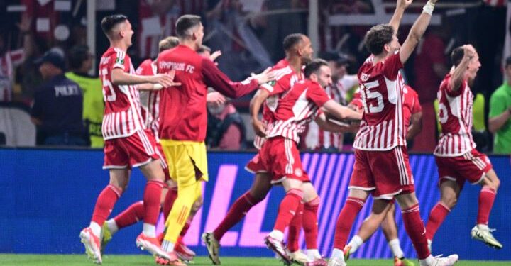 Βαθμολογία UEFA: Ανέβασε την Ελλάδα στη 15η θέση ο Ολυμπιακός – Πέντε ομάδες στην Ευρώπη από το πρωτάθλημα της σεζόν 2025/26