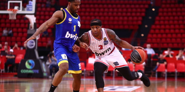 Basket League: Ο Ολυμπιακός κέρδισε με 83-72 το Περιστέρι στο ΣΕΦ