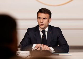 Γαλλία: Οι δημοσκοπήσεις πέντε ημέρες πριν από τις εκλογές και η πρώτη τηλεμαχία