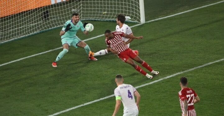 Conference League: Το «ψαλιδάκι» του Ελ Κααμπί με τη Μακάμπι ψηφίστηκε το καλύτερο γκολ της σεζόν