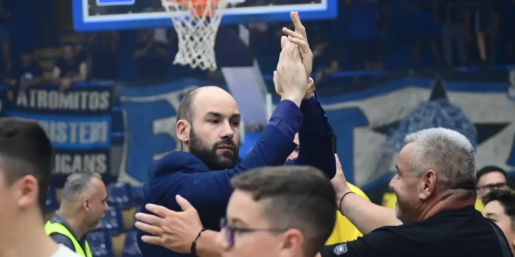 Χωρίζουν οι δρόμοι του Βασίλη Σπανούλη με το Περιστέρι