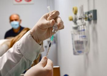 Ευρωδικαστήριο: Επικρίνει την Κομισιόν για έλλειψη διαφάνειας σχετικά με την αγορά εμβολίων για τον κορονοϊό