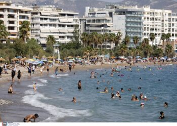 Συνεχίζεται και σήμερα ο καύσωνας – Σταδιακή πτώση της θερμοκρασίας από αύριο