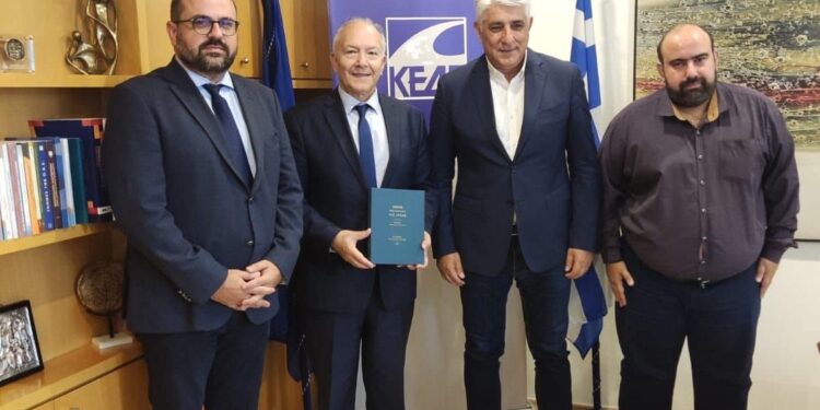 ΚΕΔΕ: Συνεδρίαση της Επιτροπής Νήσων και Πολιτικής Συνοχής παρουσία του υφυπουργού Ναυτιλίας και Νησιωτικής Πολιτικής Στ.Γκίκα