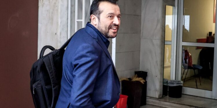 Νέος πρόεδρος της Κοινοβουλευτικής Ομάδας του ΣΥΡΙΖΑ-ΠΣ ο Νίκος Παππάς
