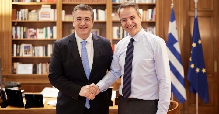 Τον Απόστολο Τζιτζικώστα προτείνει η Ελλάδα για Επίτροπο στη νέα Κομισιόν