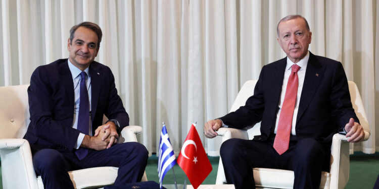 Μητσοτάκης – Ερντογάν: Συμφώνησαν να εντατικοποιήσουν τη συνεργασία στο μεταναστευτικό