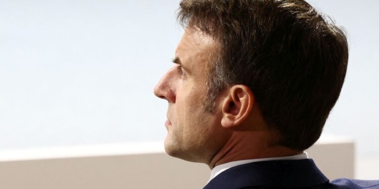 Γαλλία: Αποδεκτό το αίτημα για πρόταση μομφής κατά του Εμμανουέλ Μακρόν