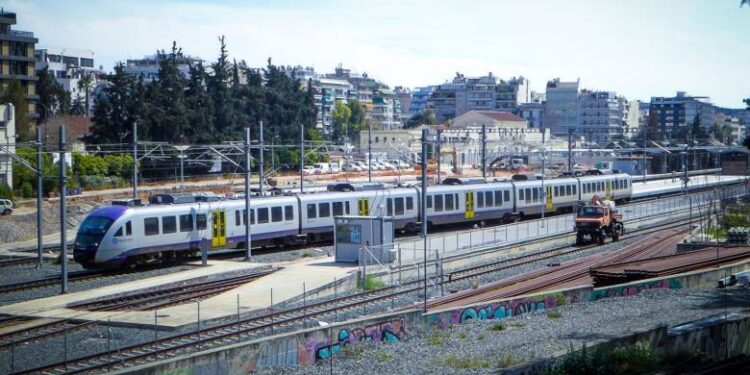 24ωρη απεργία στον σιδηρόδρομο